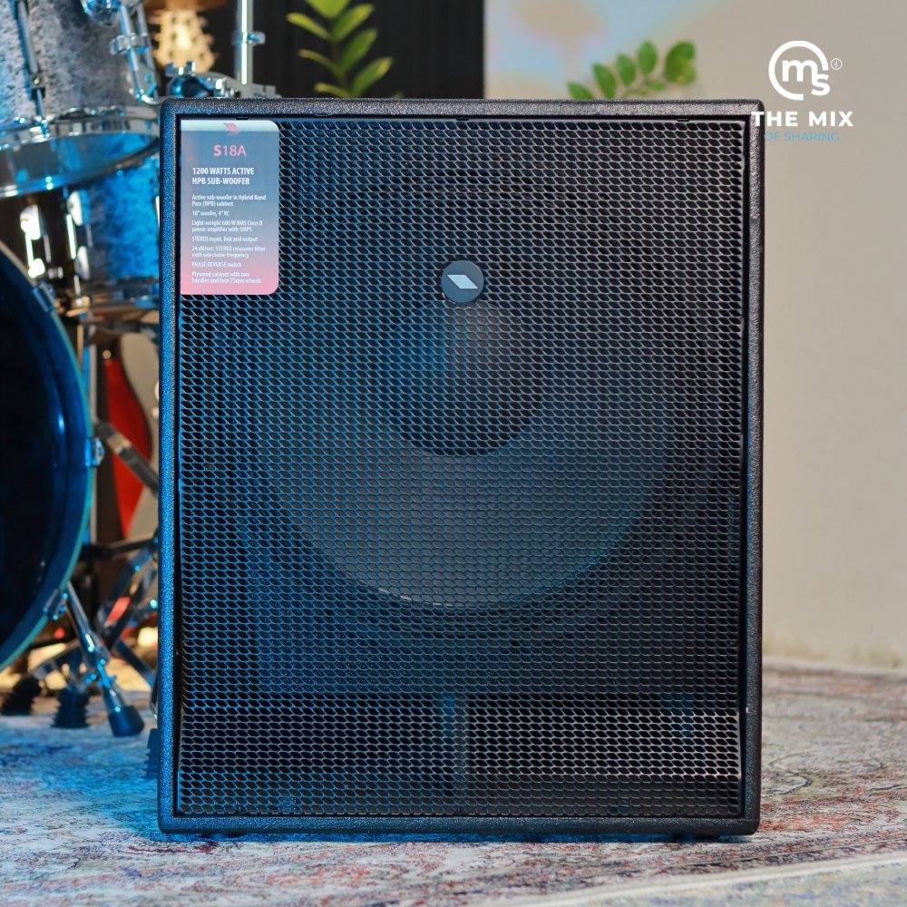 Alternative view of Proel S18A S-Series Active 18" Subwoofer