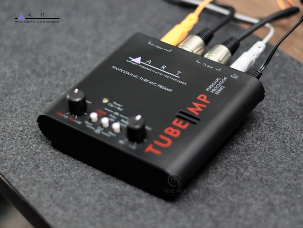 Alternative view of ART Pro Audio Tube MP Preamplifier