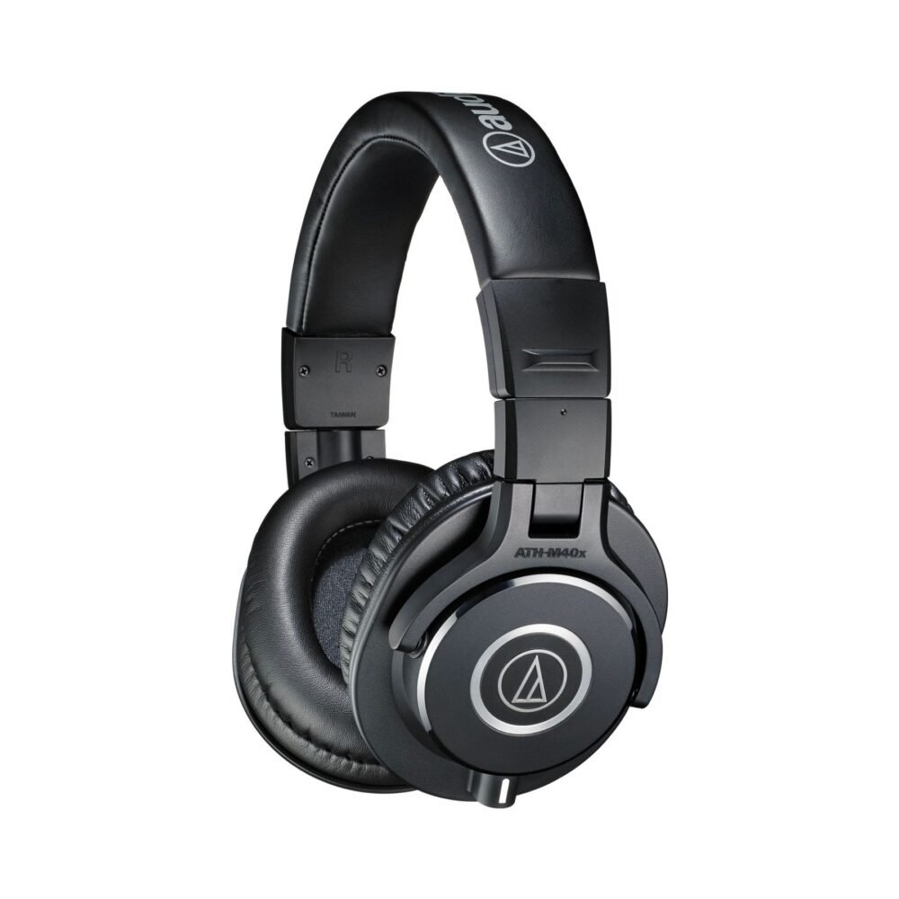 Audio-Technica ATH-M40x Closed-Back 35 Ohms Monitor Headphones (Black)