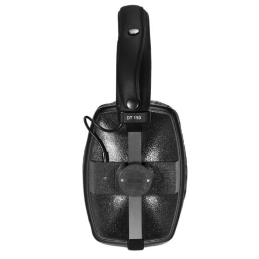 Alternative view of beyerdynamic DT 150 Monitor headphones for noisy studio environments (closed)