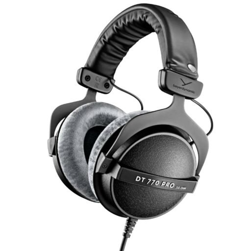 beyerdynamic DT 770 PRO 250-ohm Reference headphones for control and monitoring purpose (closed)