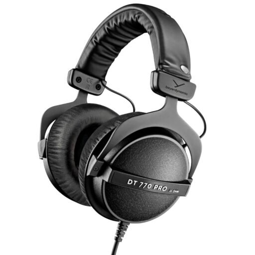 beyerdynamic DT 770 PRO 32-ohm Reference headphones for control and monitoring purpose (closed)