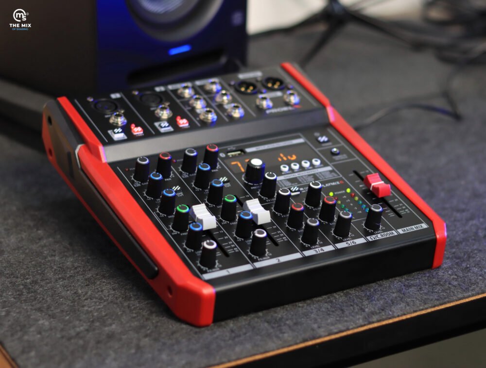 Alternative view of PROEL PLAYMIX 6 Audio Mixer with Player, Recorder and Effects
