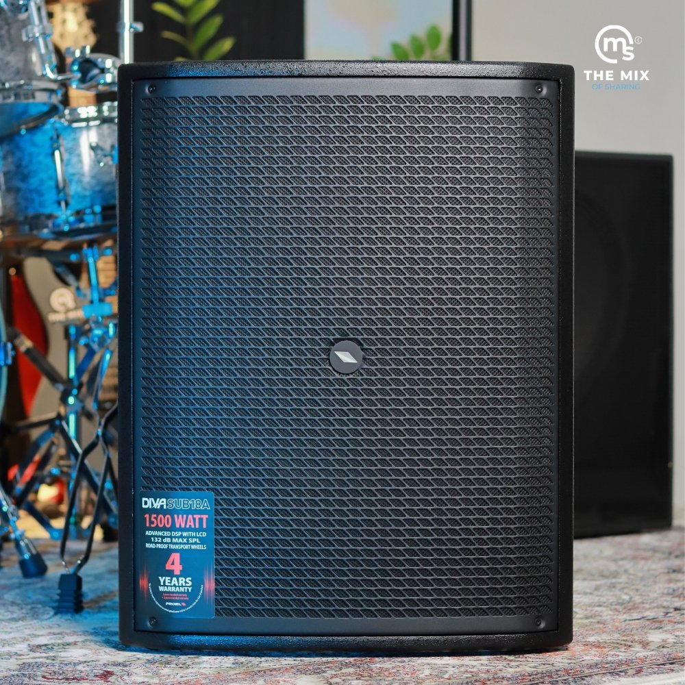 Alternative view of PROEL DIVASUB18A Processed active subwoofer 18" 1500W