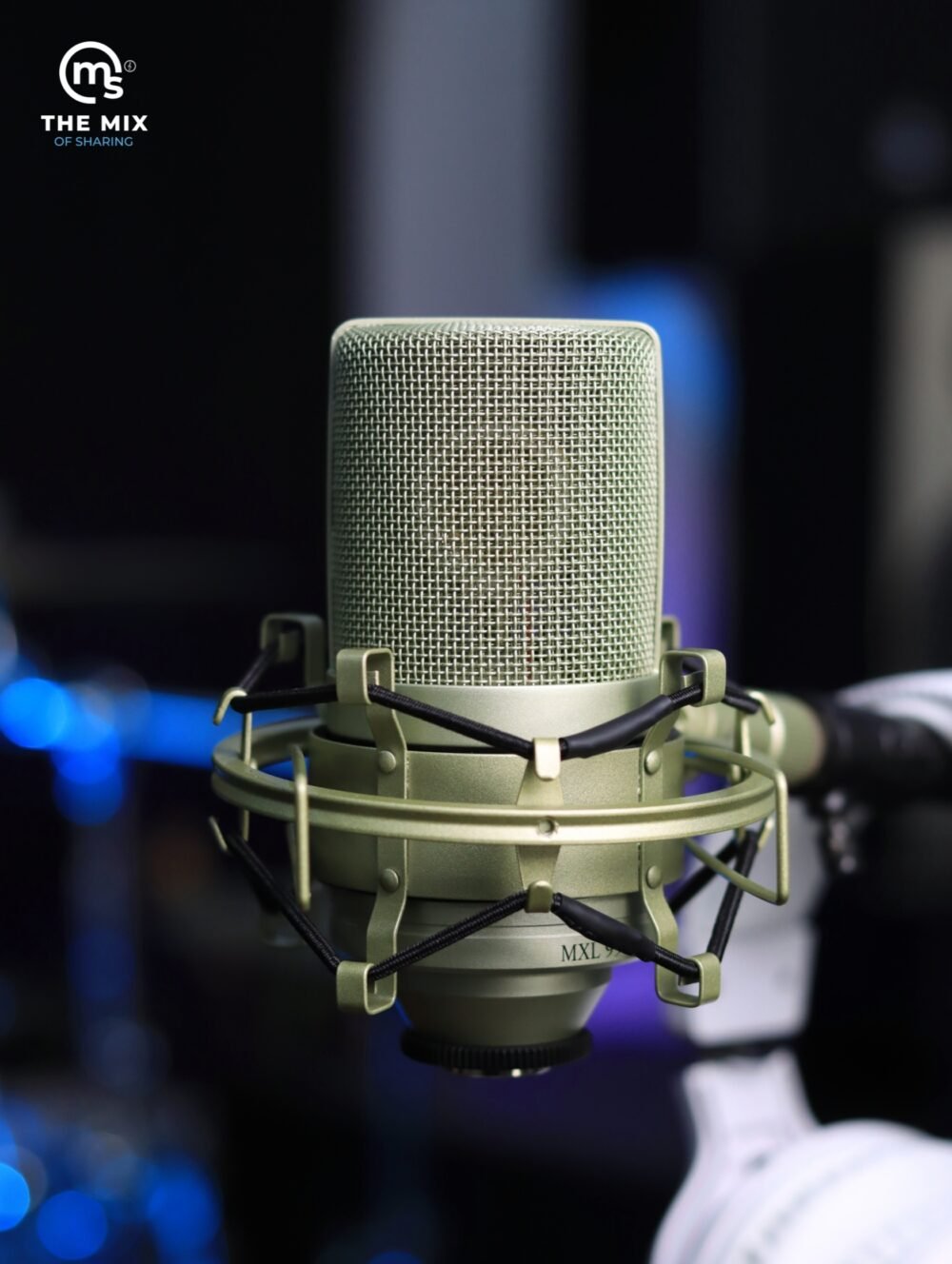 MXL 990 Large-diaphragm Condenser Microphone - Image 5