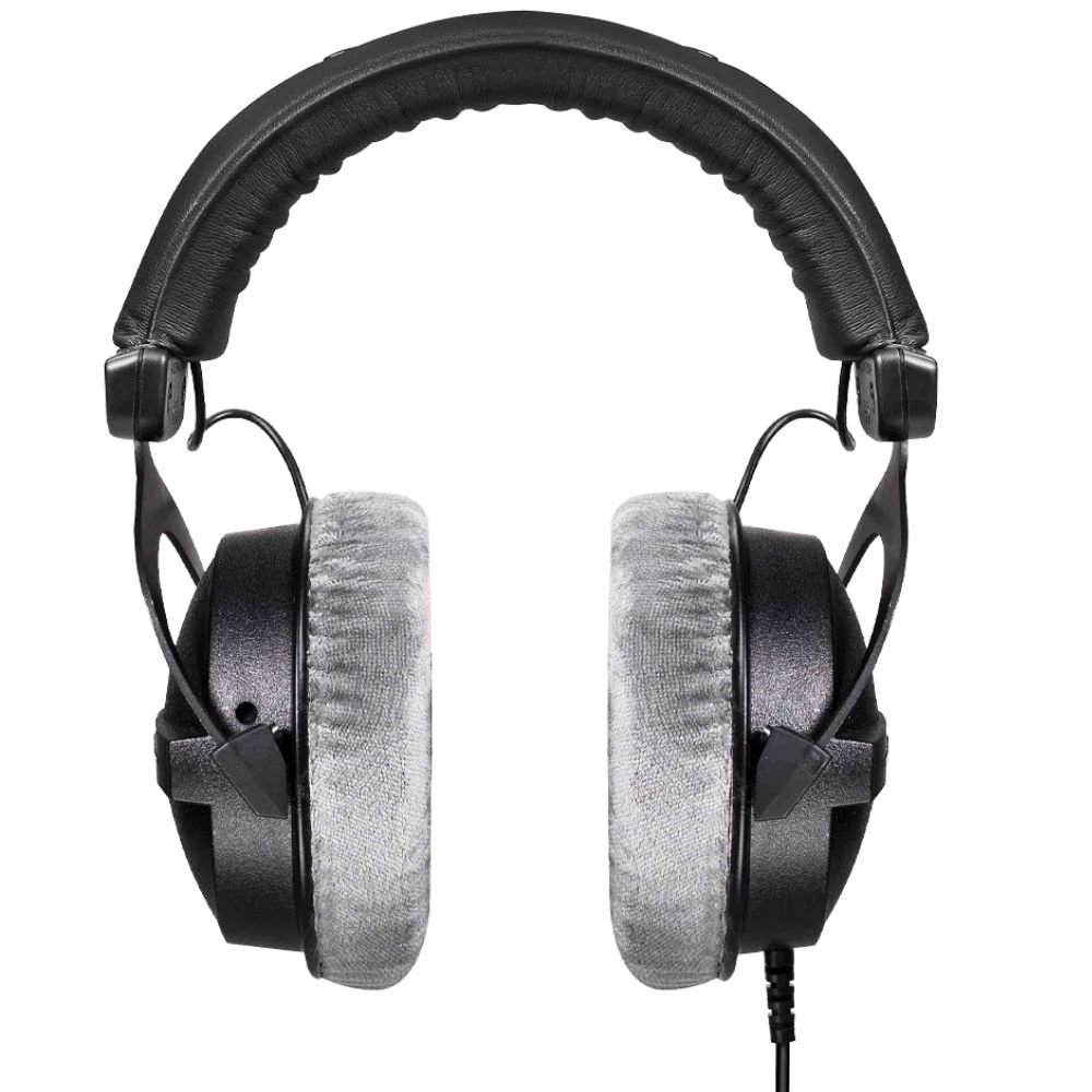 beyerdynamic DT 770 PRO 250-ohm Reference headphones for control 