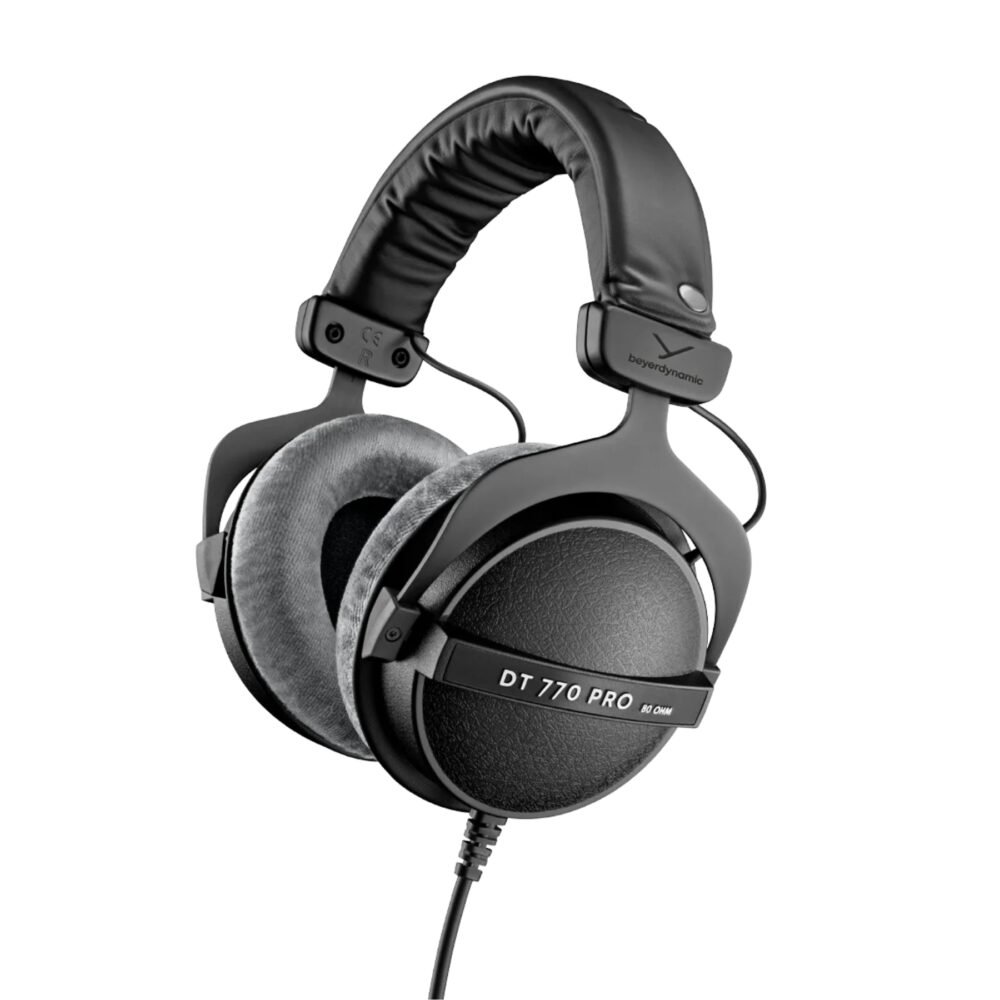 beyerdynamic DT 770 PRO 80-ohm Reference headphones for control and monitoring purpose (closed)