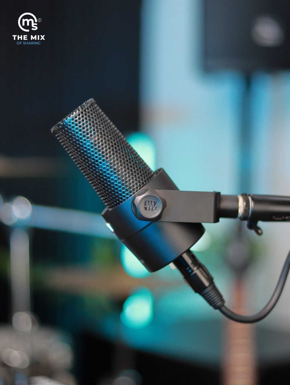 PreSonus PD-70 Broadcast Dynamic Microphone - Image 6