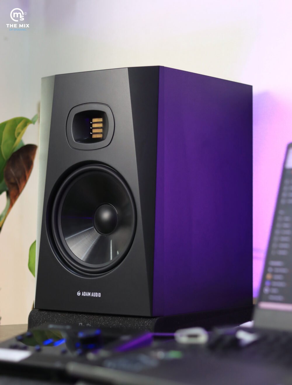 ADAM Audio T8V 8-inch Powered Studio Monitor - Pair - Image 5