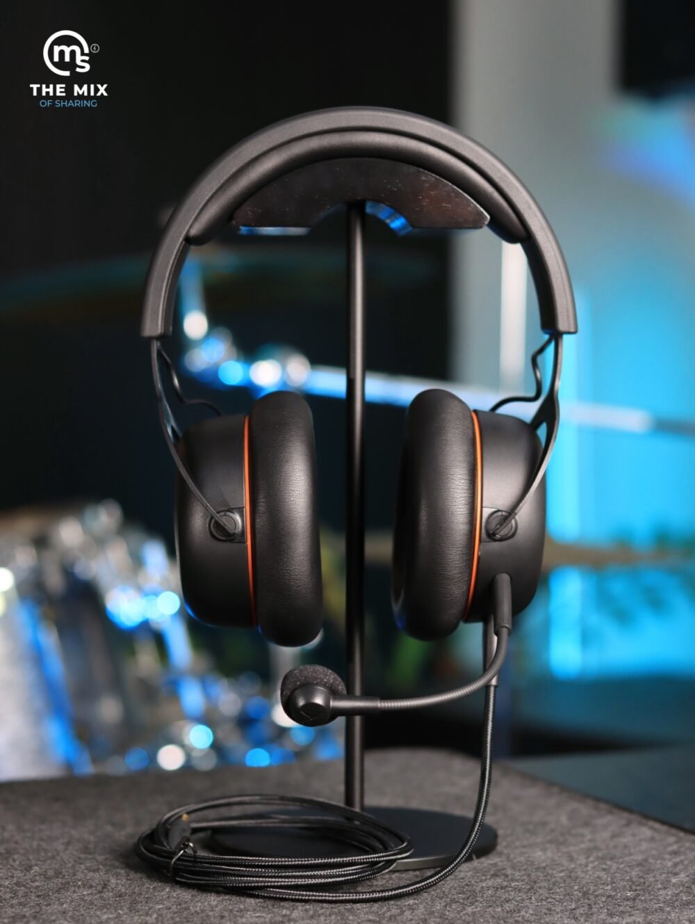 beyerdynamic MMX 150 black USB gaming headset (closed) - Image 5