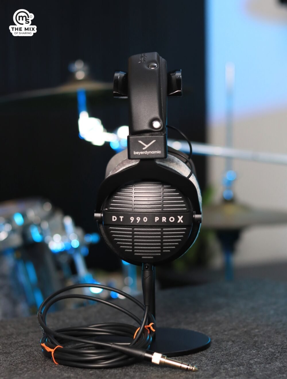 beyerdynamic DT 990 PRO X 48 Ω Studio headphones for critical listening and editing (open-back) - Image 3