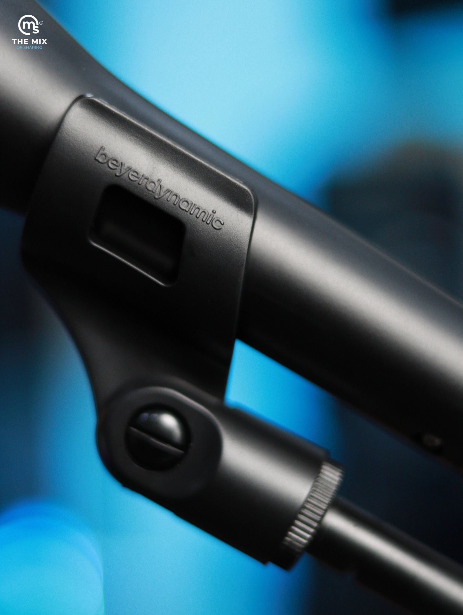 beyerdynamic TG V50 s (Switch) Dynamic Vocal Microphone (cardioid) - Image 11