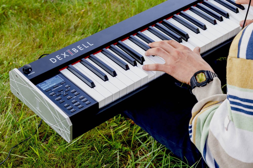 Dexibell VIVO S2 Advanced 68-Keys Light Weighted Stage Piano - Image 17