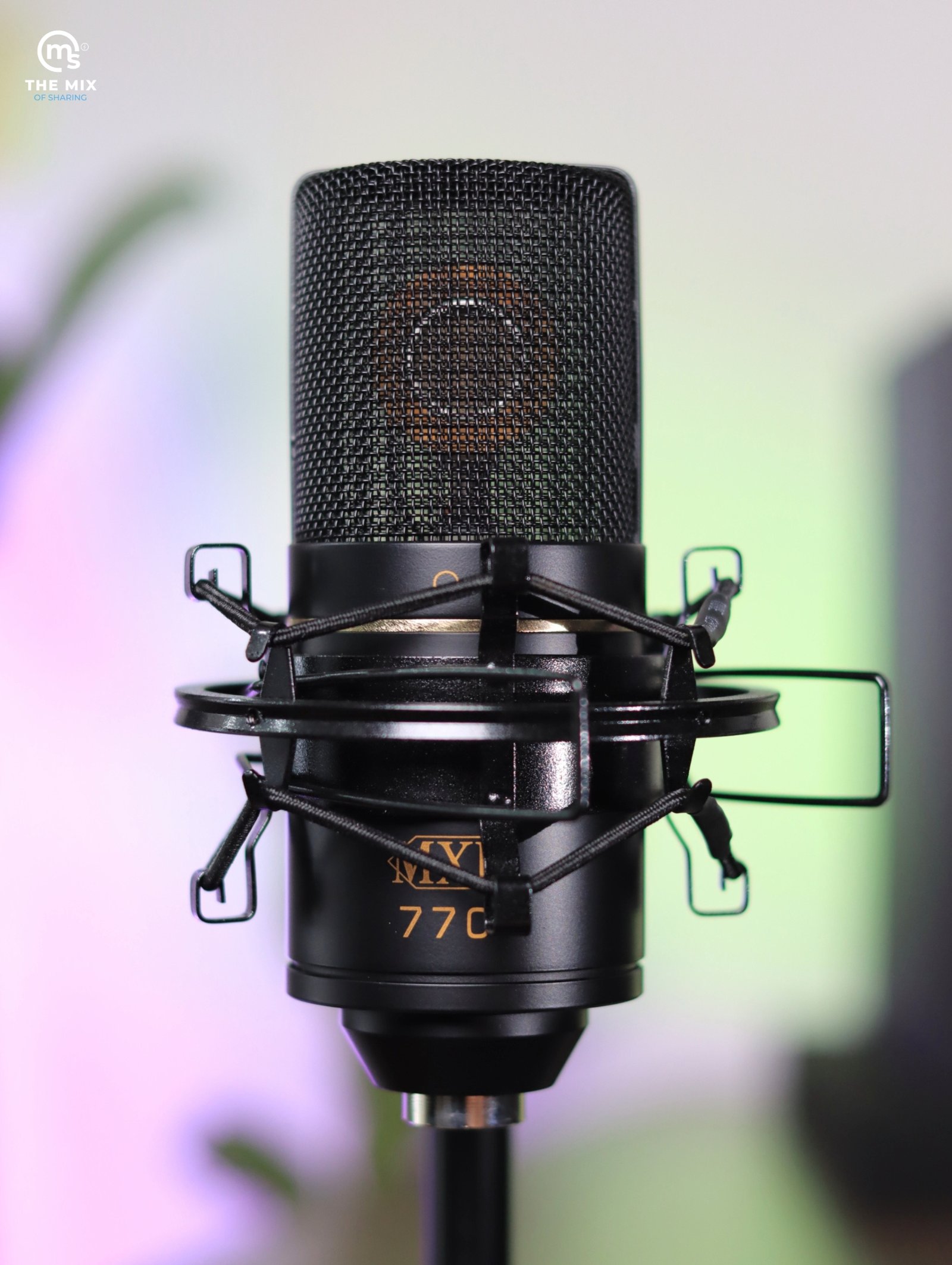 MXL 770 Condenser Microhone with Pad and HPF - Image 5