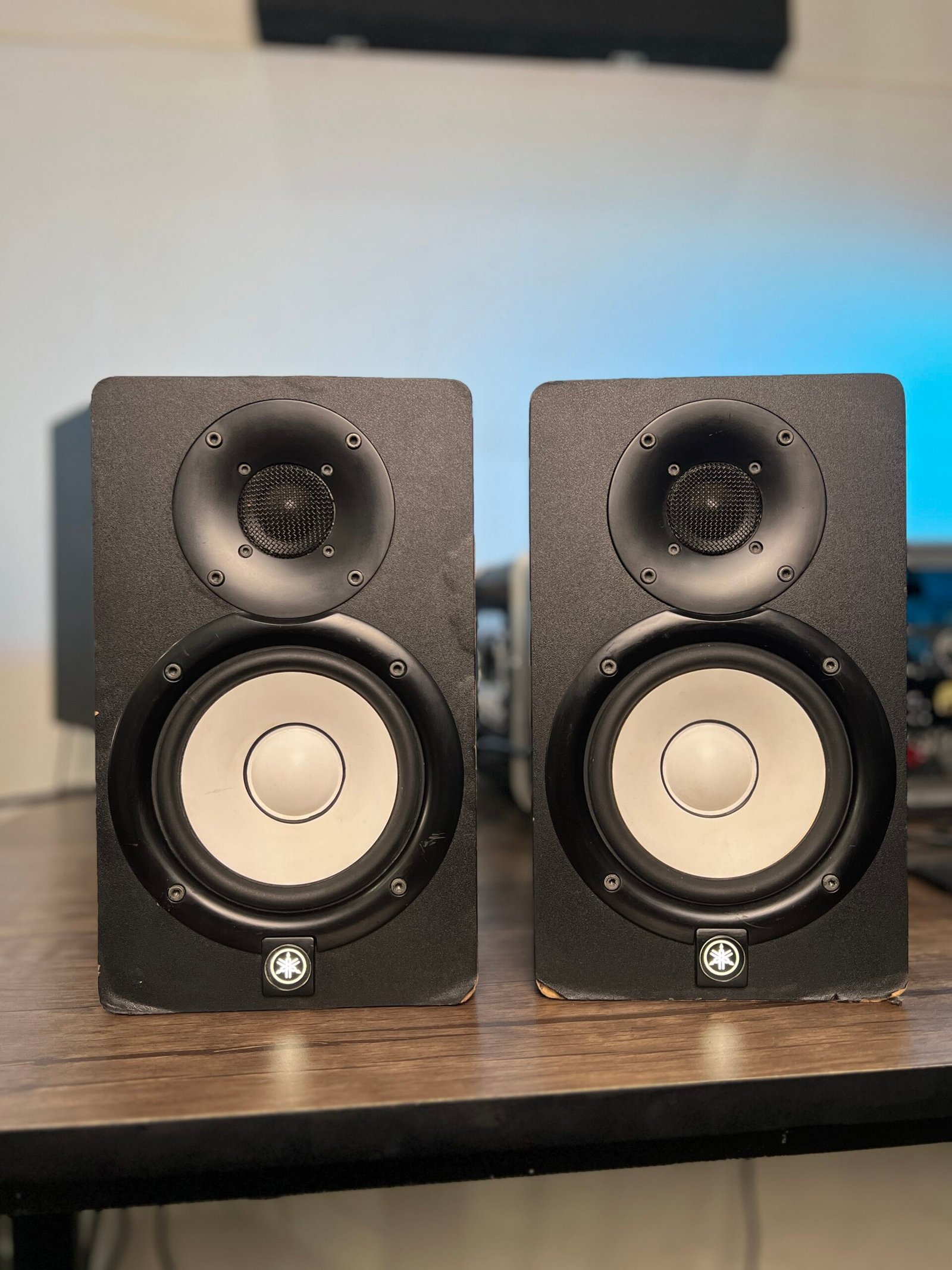 Yamaha HS5 Studio Monitor – Black (Used, Fair Condition, Pair)