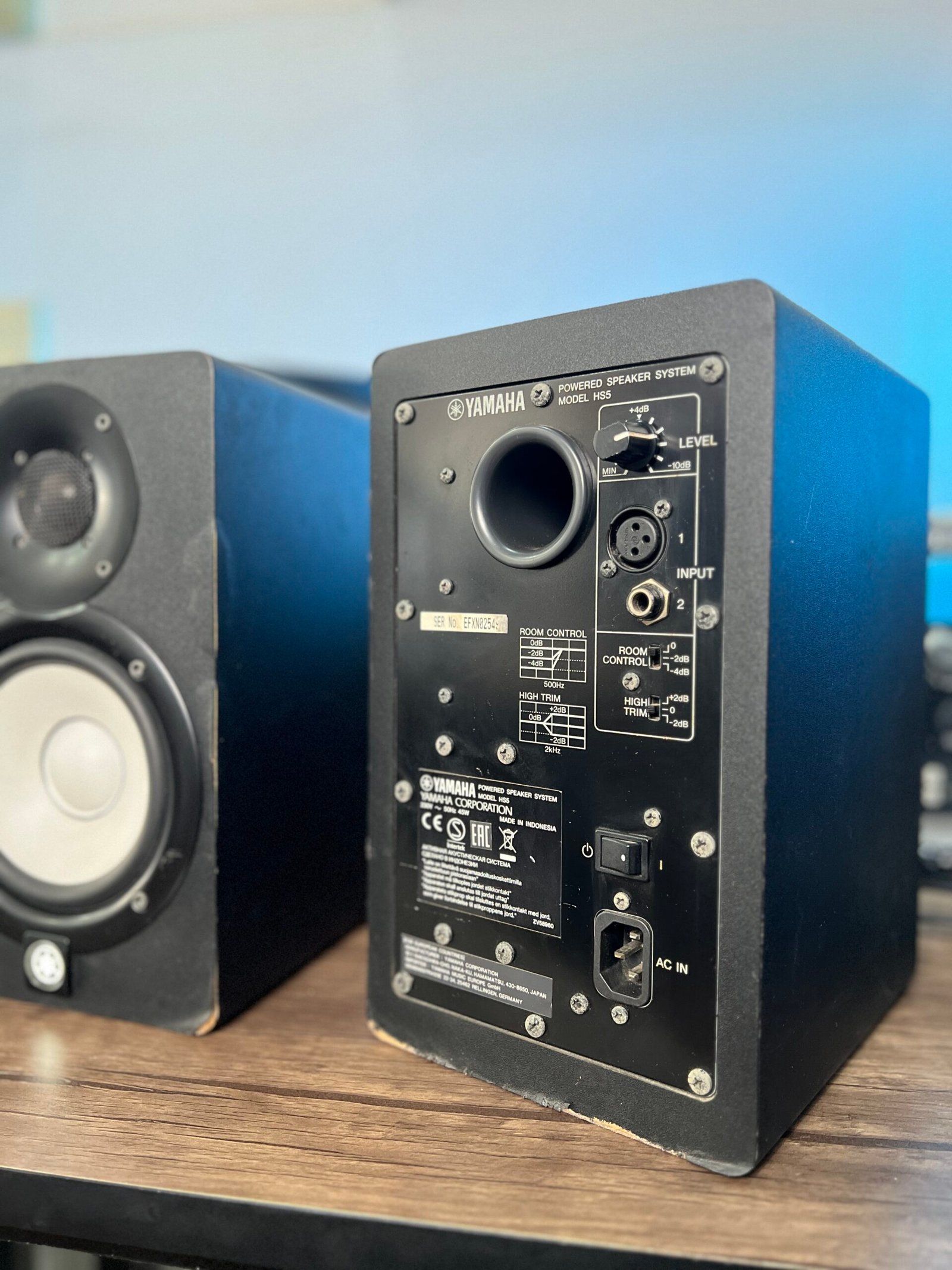 Yamaha HS5 Studio Monitor – Black (Used, Fair Condition, Pair) - Image 4