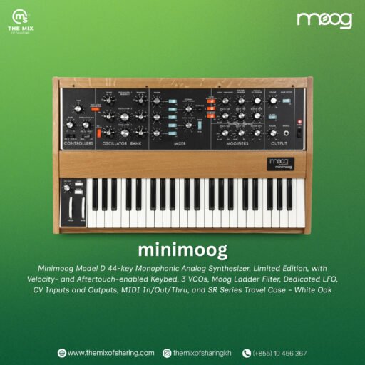 Alternative view of Moog Bob Moog Tribute Edition Minimoog Model D Synthesizer